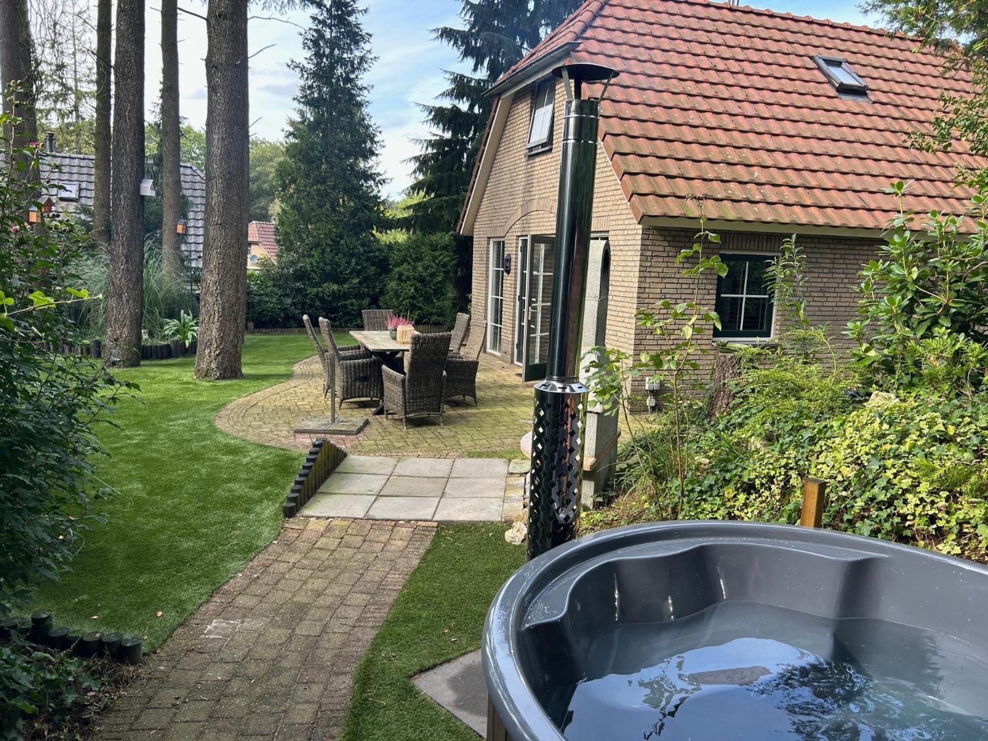 Bosboerderij De Goudsberg Met Hottub In Tuin Villa Lunteren Exterior photo